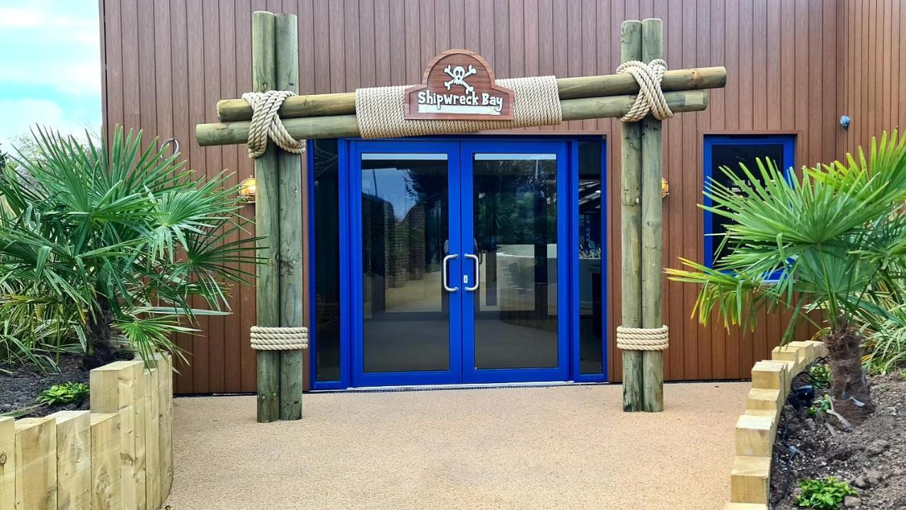 Marine Holiday Park 릴 외부 사진